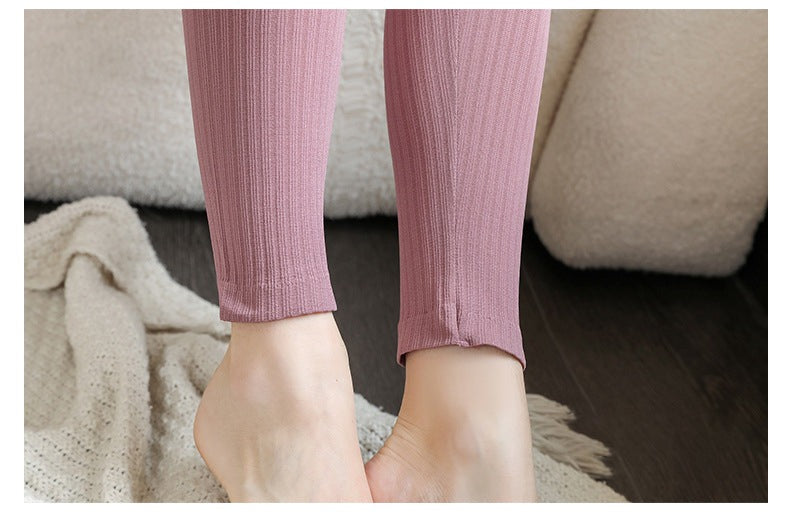 Ribbed leggings ankle cuff detail