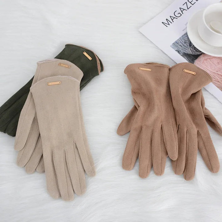 Plush lined winter gloves group view
