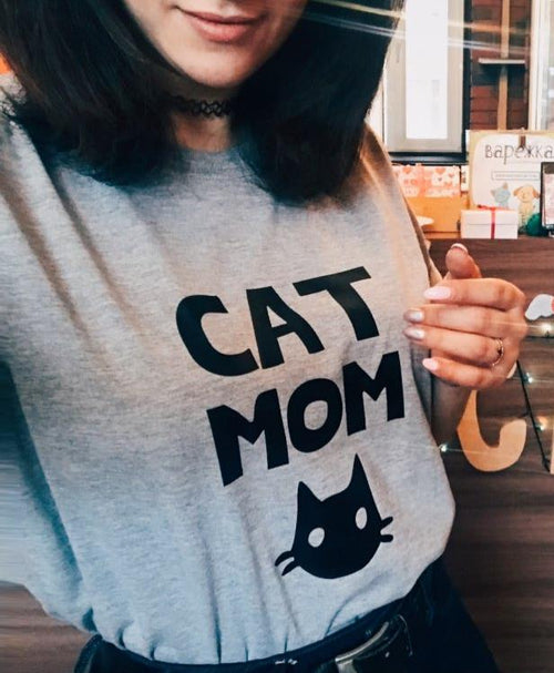 Cat Mom Graphic T-Shirt – Black, Gray or White