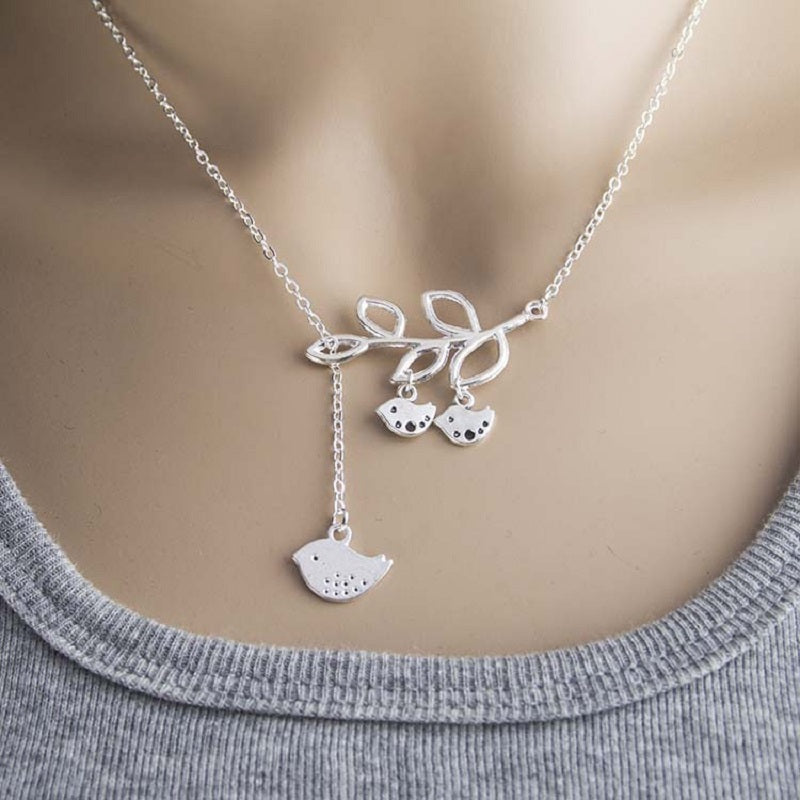 Mom & Two Baby Birds Pendant Necklace – Zinc Alloy